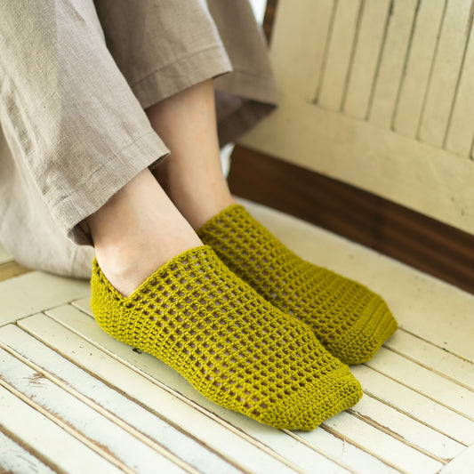 Japanese Crochet Pattern: Snikka Socks (Chart Included)