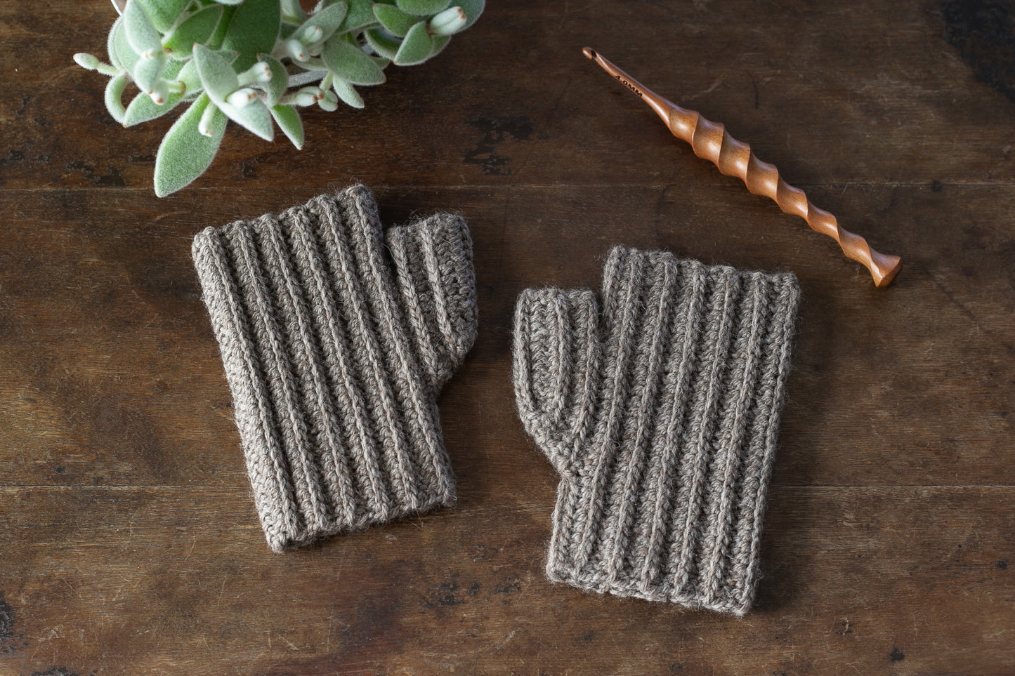 かぎ針編み「リブハンドウォーマー」編み図