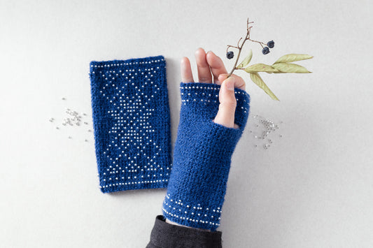 かぎ針編み「雪柄のハンドウォーマー」編み図