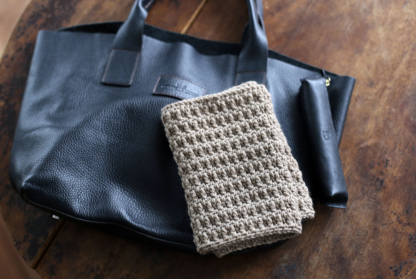 かぎ針編み 編み図「フレキシブル・ウォーマー」ネックウォーマーの携帯性