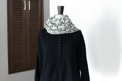 "Square Garland Shawl" Crochet Pattern