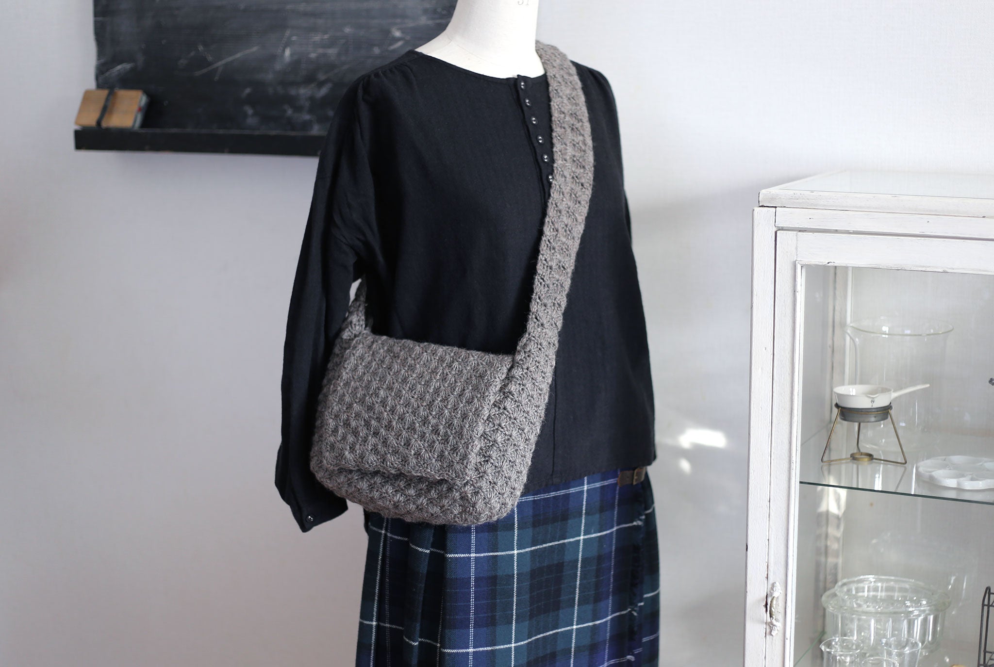 "Winter yarn shoulder" A Crochet Pattern