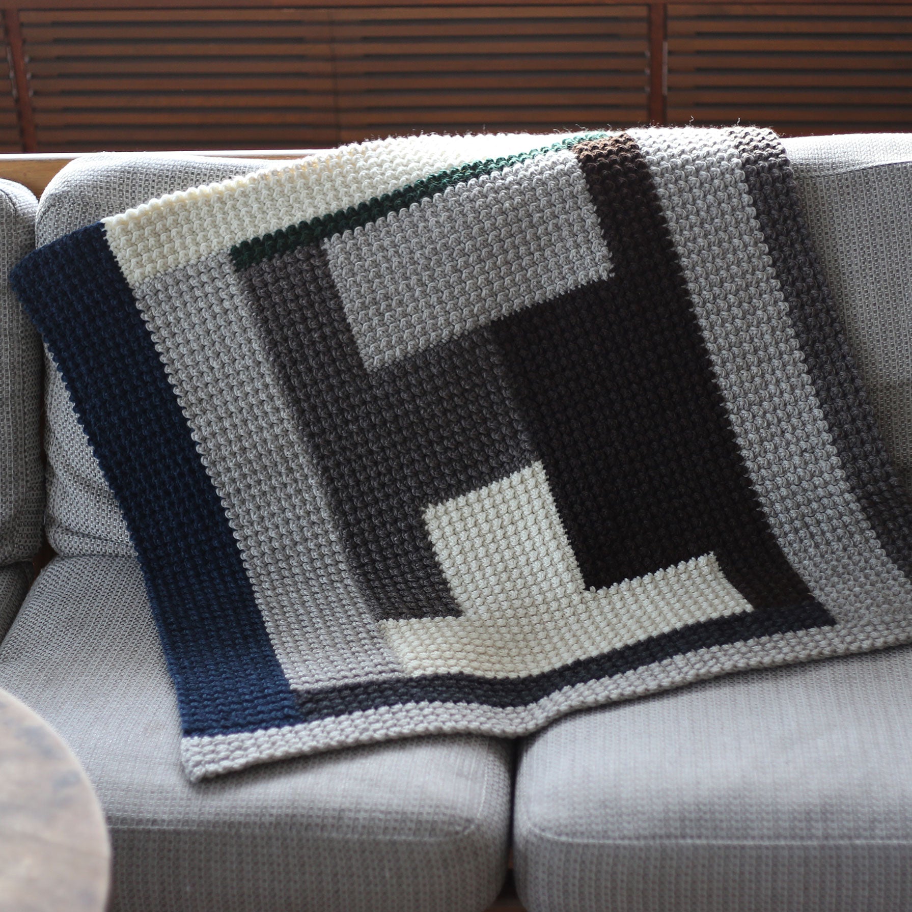 "Seamless Blanket" Crochet Pattern