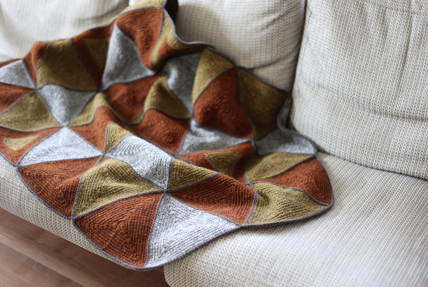 "Blanket with geometric pattern" Crochet Pattern