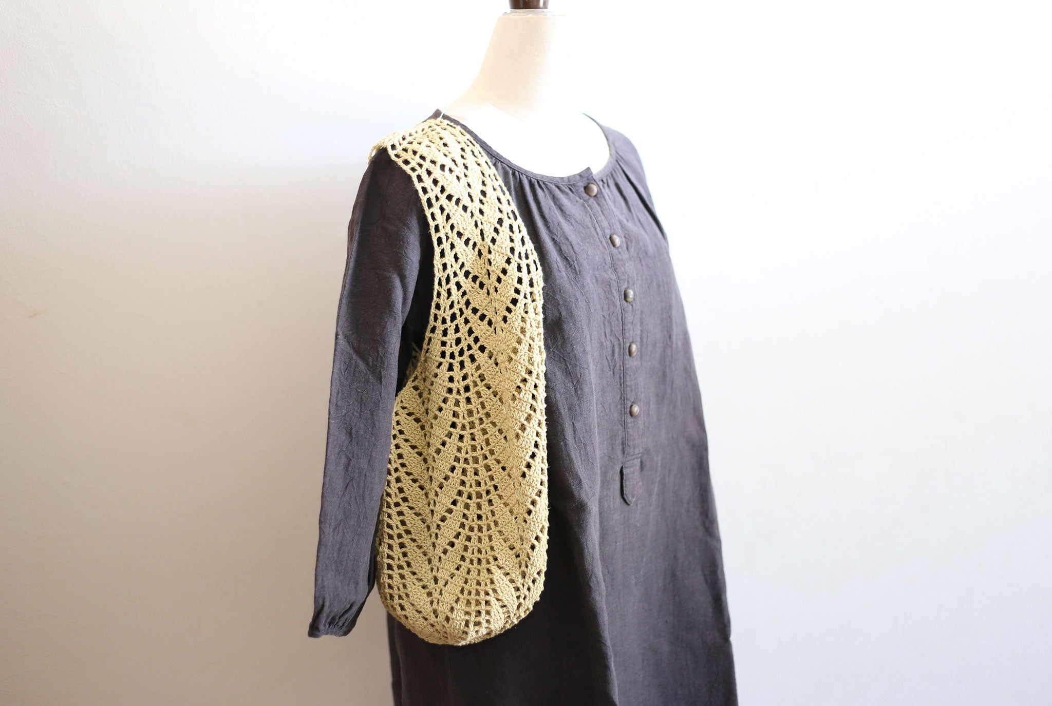 "Leaf pattern shoulder bag" Crochet Pattern