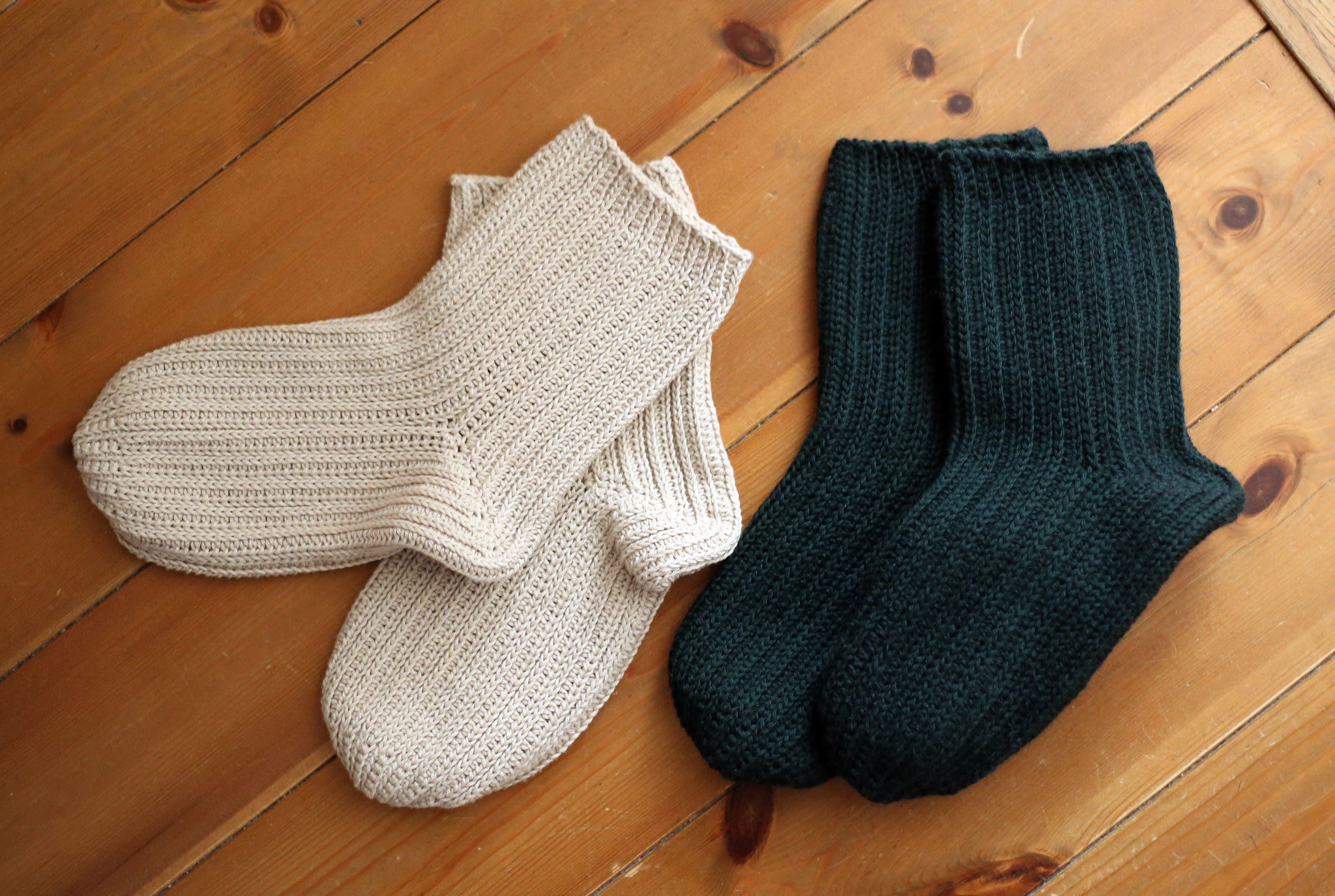 "Flat Socks for Different Seasons" Crochet Pattern